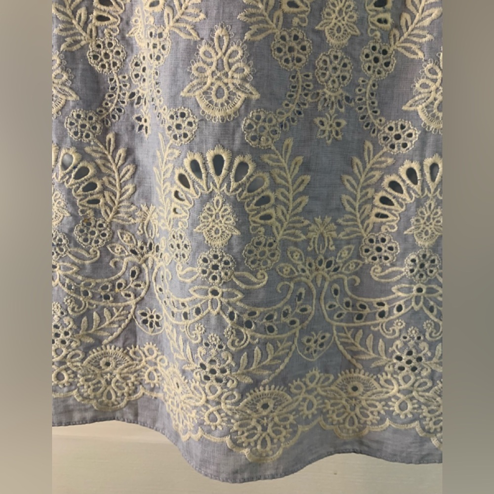 Elegant Blue and Cream Cold Shoulder Embroidered Lace Dress - Picture 4 of 16